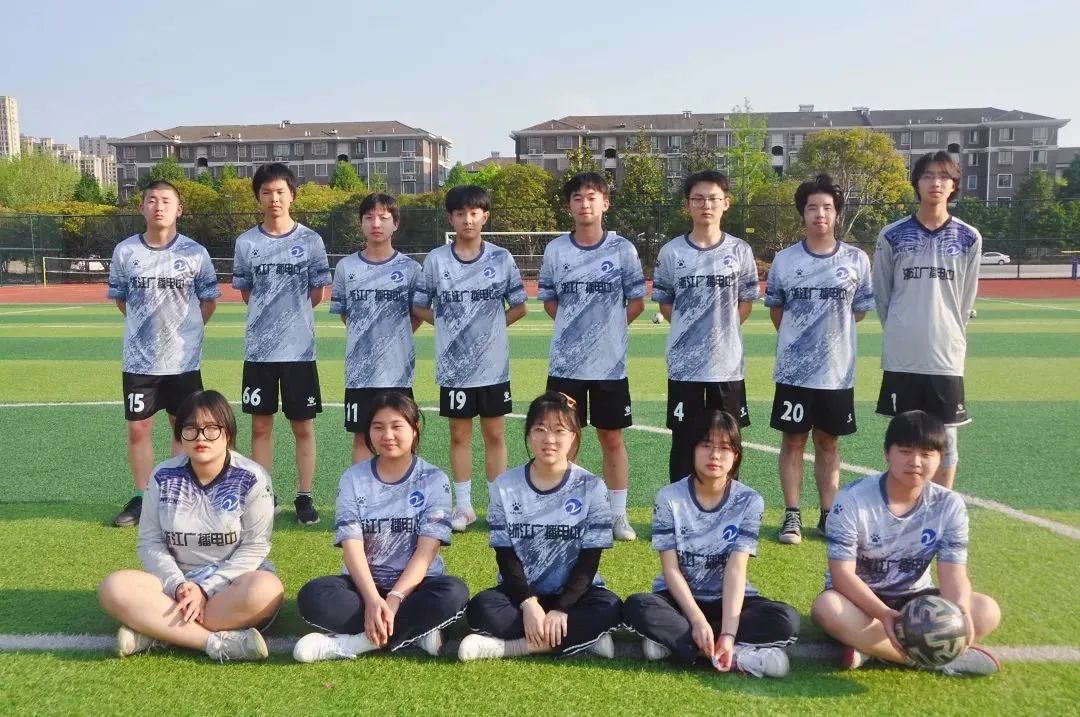 富陽(yáng)足球社團(tuán)